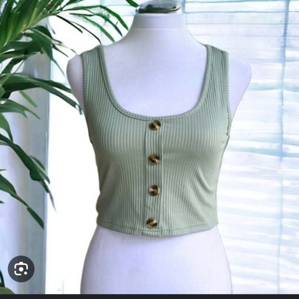 Sleek Olive Green Ribbed Button-Down Tank Top